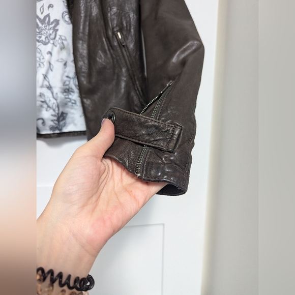 LINE 100% Lambskin Leather Jacket - Picture 14 of 17